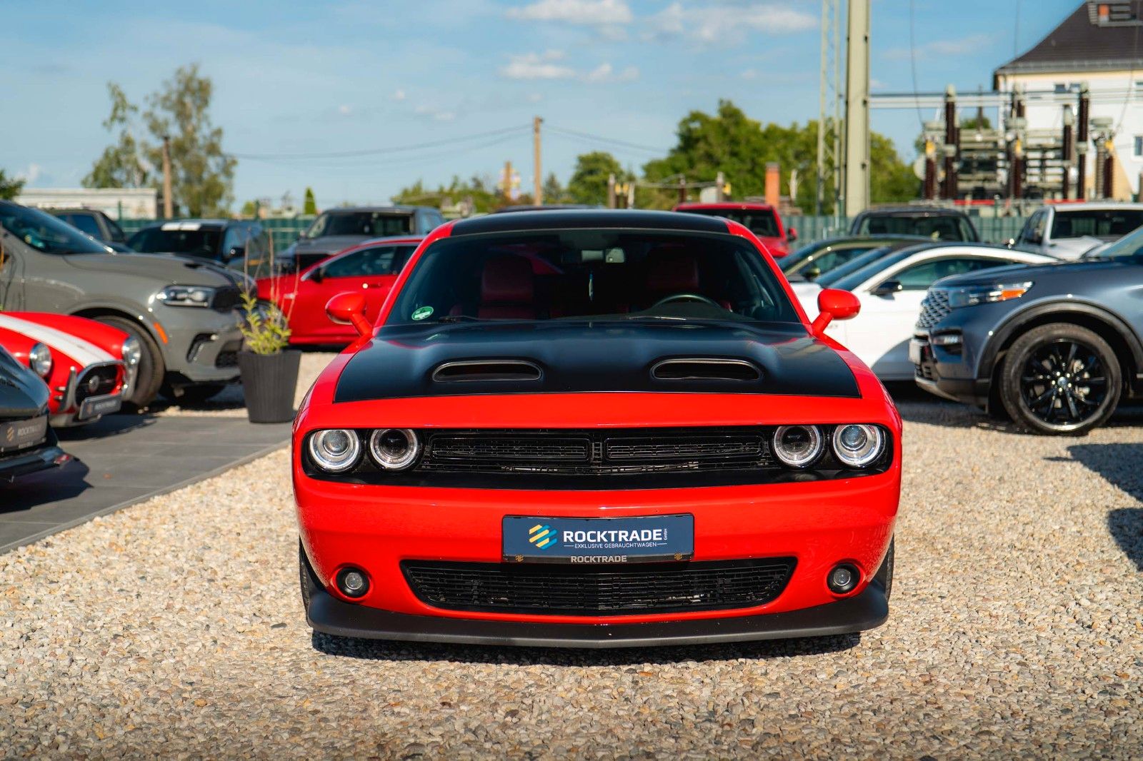 Fahrzeugabbildung Dodge Challenger 6.4 V8 SRT 392 R/T SCATPACK RED DEVIL