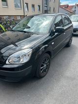 Kia Auto zu verkaufen Kia Rio 1.4 Benzin - gebrauchte Kia Rio aus dem Jahr 2008