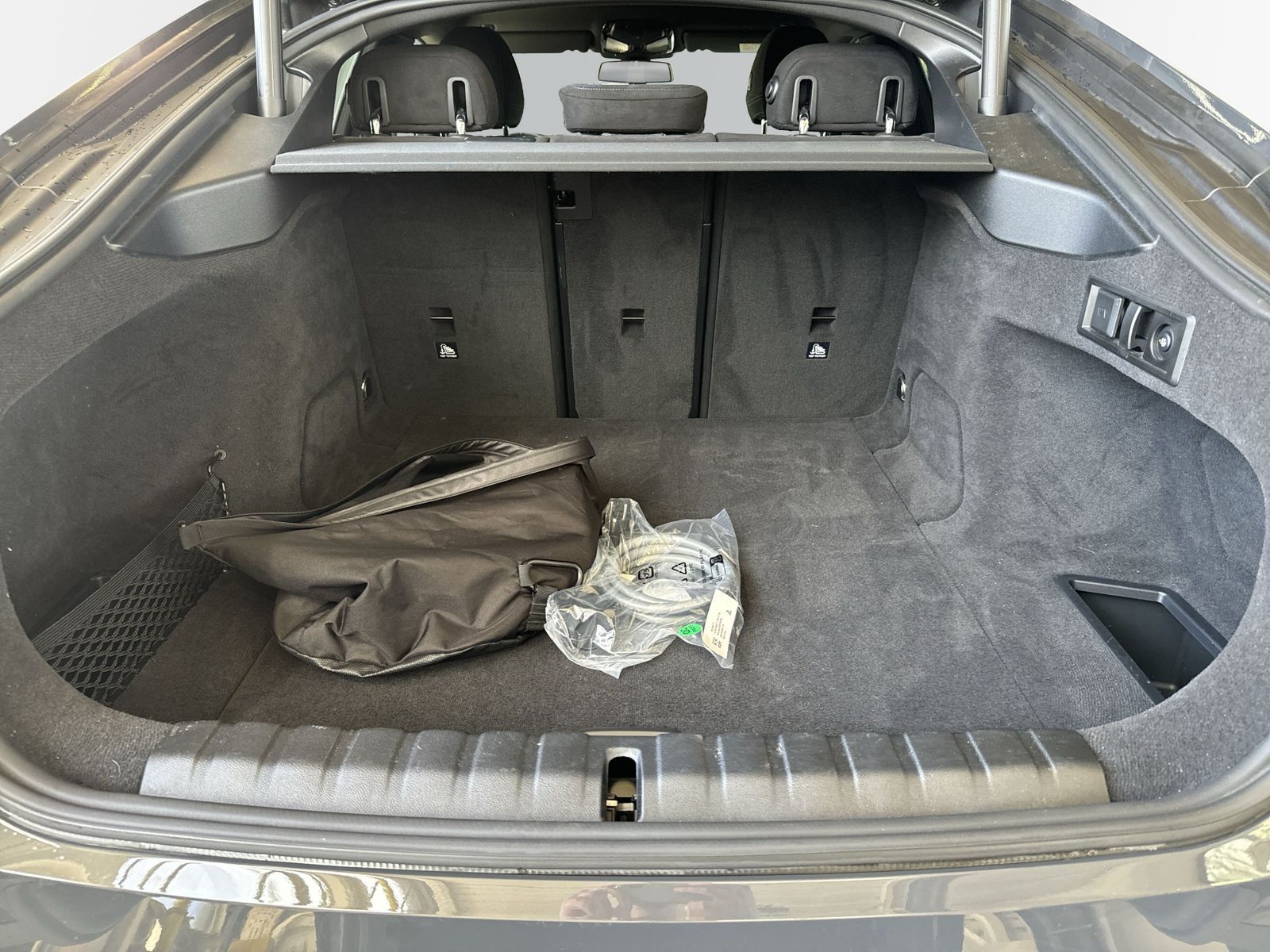 BMW i4 - Bild 16