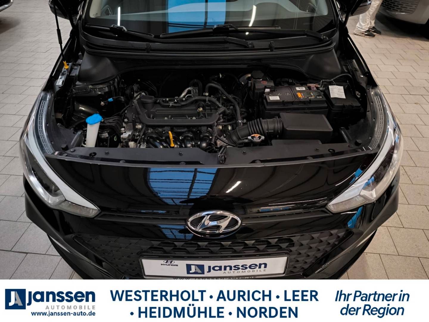 Fahrzeugabbildung Hyundai New i20 5-Türer Facelift MJ20 1.2 Benzin M/T 75