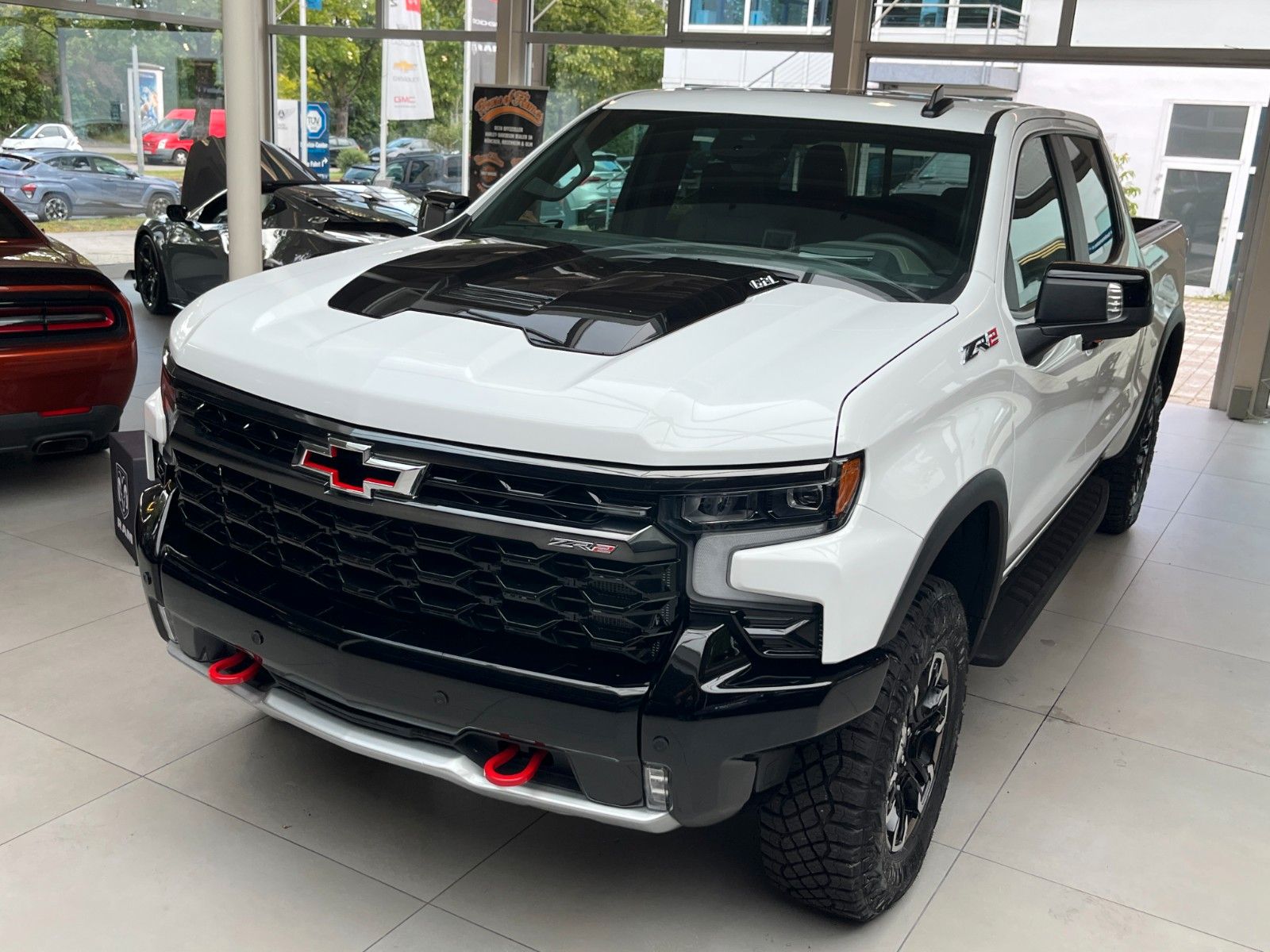 Fahrzeugabbildung Chevrolet Silverado ZR2 V8 6.2*Head-Up*360°*Offroad*AHK