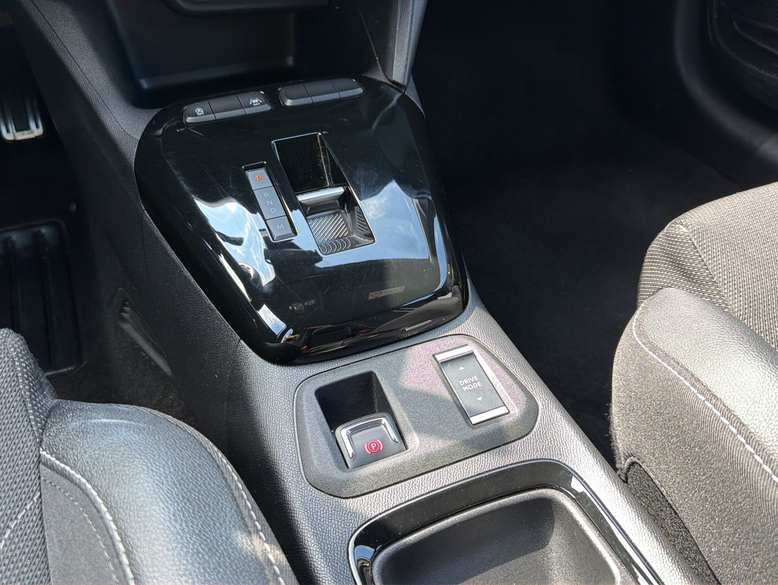 Fahrzeugabbildung Opel Corsa GS 1.2T - Hybrid - Automatik
