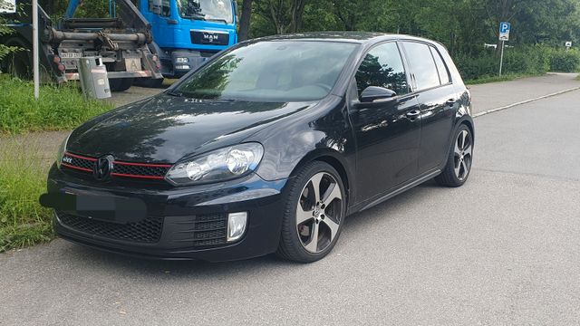 Volkswagen Golf 2.0 TSI GTI GTI