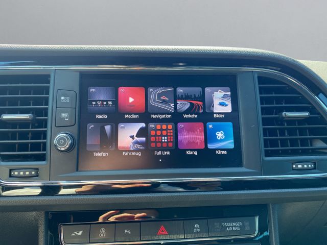 Leon ST Cupra 300 *LED+NAVI+PANO+SHZ+PDC+1.HAND*