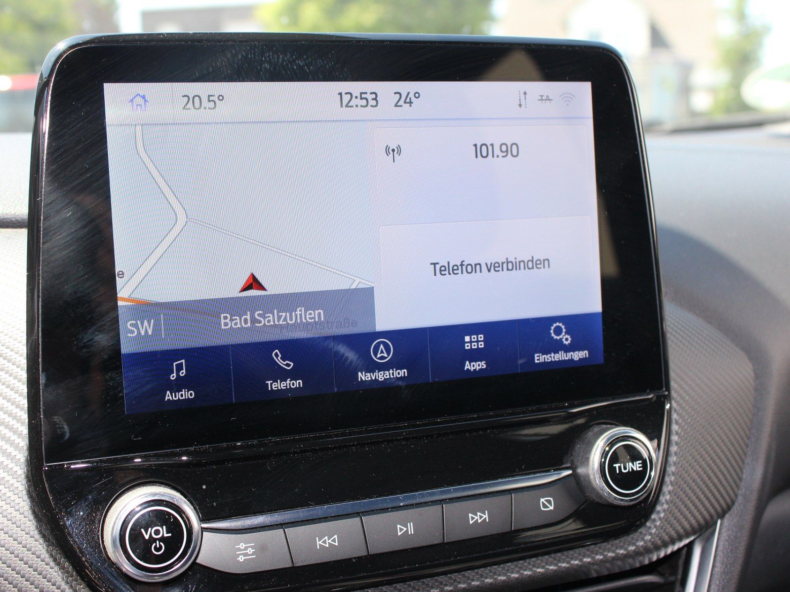Fahrzeugabbildung Ford Puma ST-Line X 1,0 EcoBoost Mild Hybrid