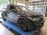 Volkswagen Tiguan R-Line 1.5 TSI PANO/STHZ/IQMATRIX/ - Volkswagen Tiguan: Tsi