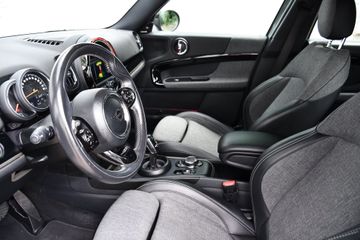 MINI Countryman S (Cooper) - 11