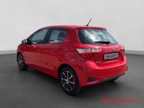 Toyota Yaris Team D 1.5 Sitzheizung Kamera Spurhalteass - Toyota Yaris: Rot