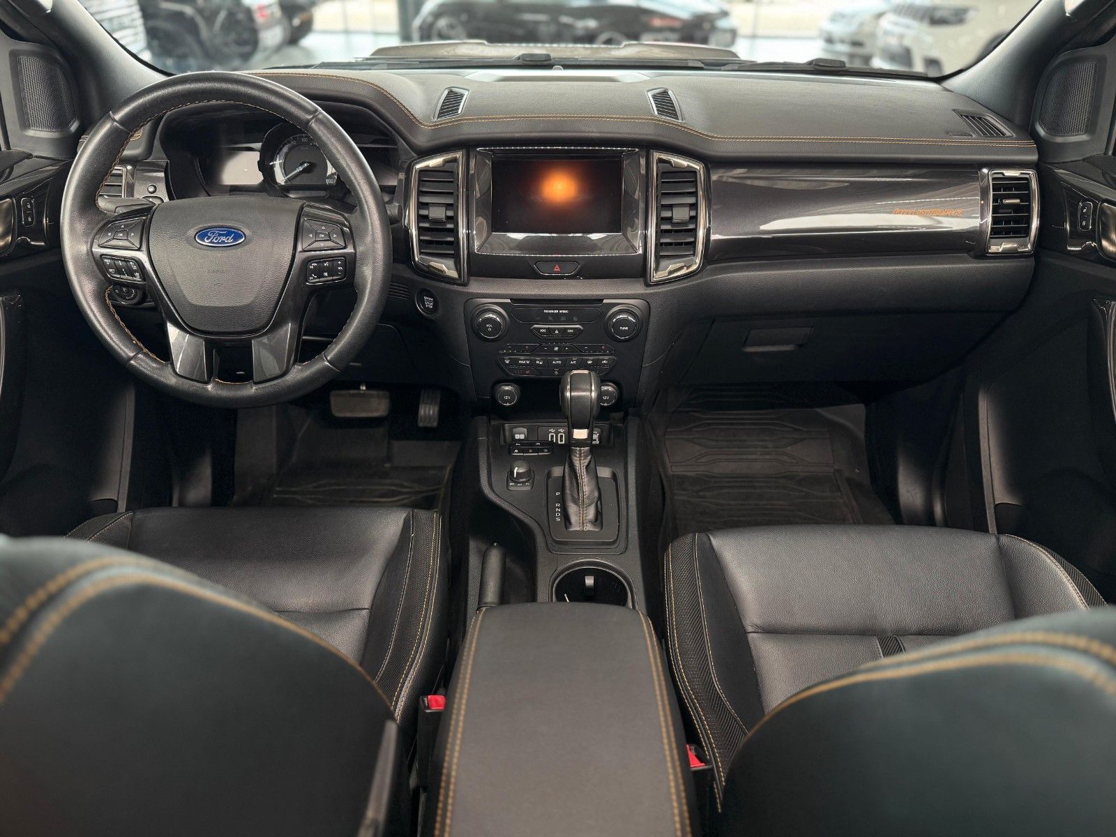 Fahrzeugabbildung Ford Ranger 2.0 TDCi Aut. Panther Wildtrak DoKa 4x4