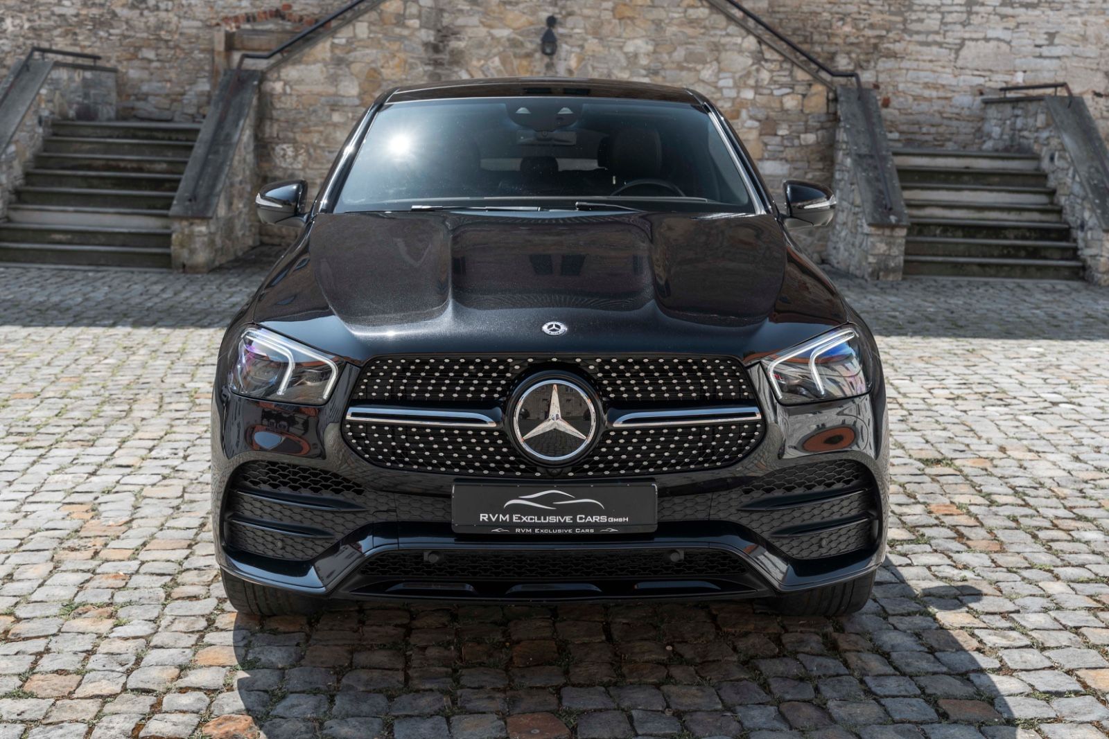 Fahrzeugabbildung Mercedes-Benz GLE 350 d 4MATIC AMG MULTI BURMESTER 360° ACC