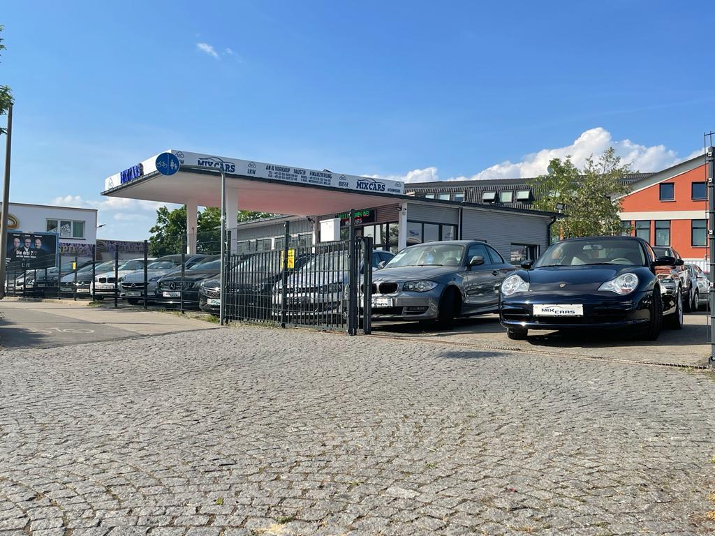 showroom-image-main
