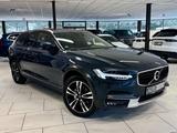 Volvo V90 CC 2.0 D4 AWD AHK LEDER PANO NAVI CAM LED - Volvo V90 Cross Country mit Schiebedach