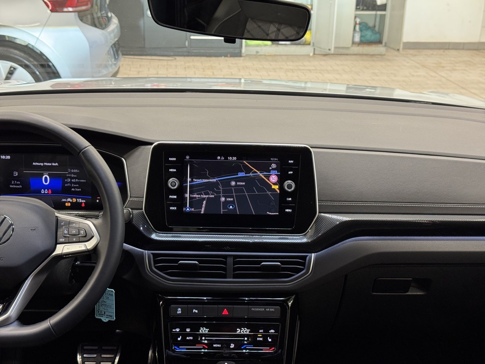 Volkswagen T-Cross - Bild 8