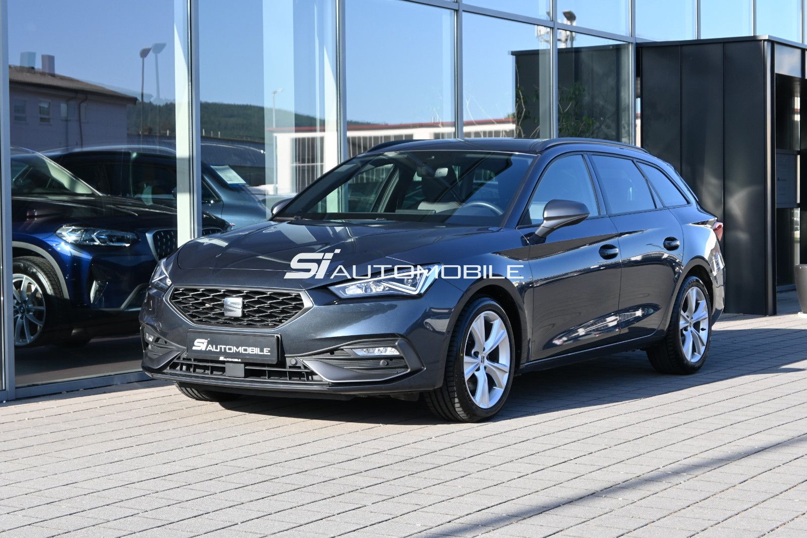 Fahrzeugabbildung SEAT Leon 2.0 TDI FR DSG Sportstourer °AHK°STANDHEIZ°