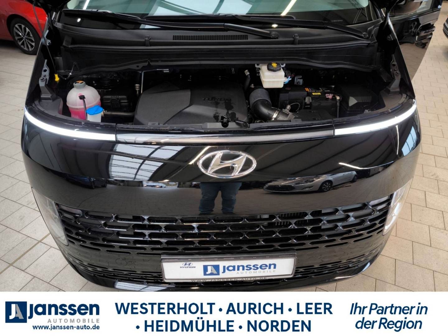 Fahrzeugabbildung Hyundai STARIA 9-Sitzer  PRIME