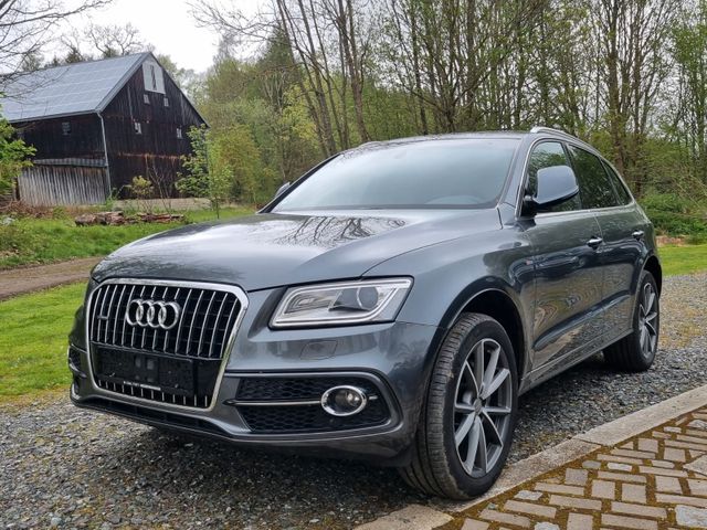 Audi Q5 3.0 TDI  quattro S-Line plus Sport Pano Sthzg