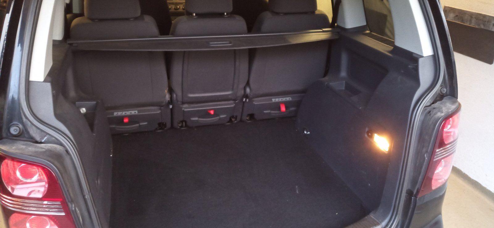 Volkswagen Touran 2007 — photo 12