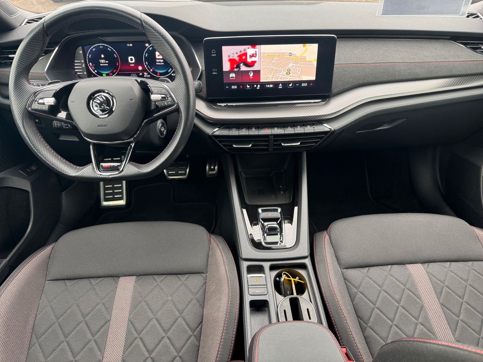 Fahrzeugabbildung SKODA Octavia RS Combi 2.0 TSI