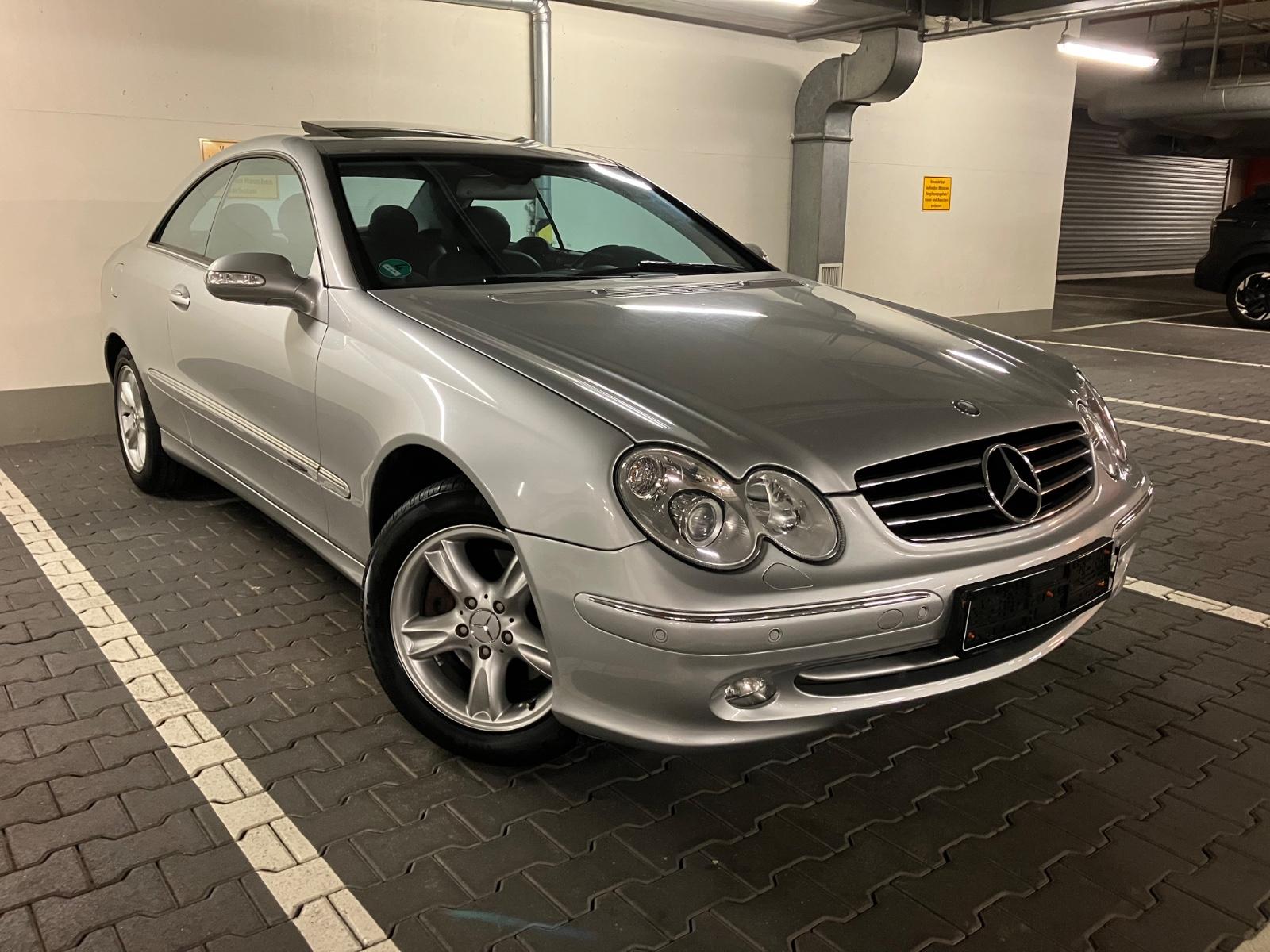 Mercedes-Benz CLK 320 Avantgarde 1.HAND-COMAND-XENON-GSD-LEDER
