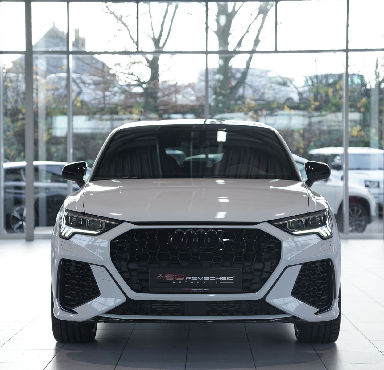 Audi Rsq3