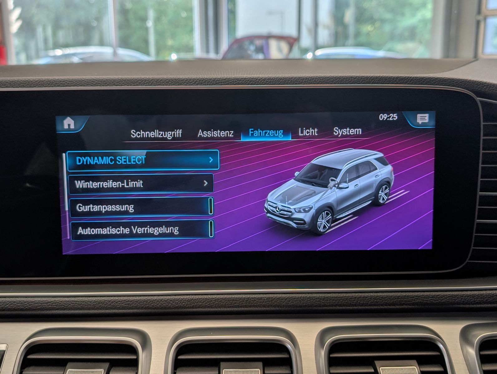 Fahrzeugabbildung Mercedes-Benz GLE 450 AMG 4M*AIRMATIC*LED*BURMESTER*CAM*NIGHT*