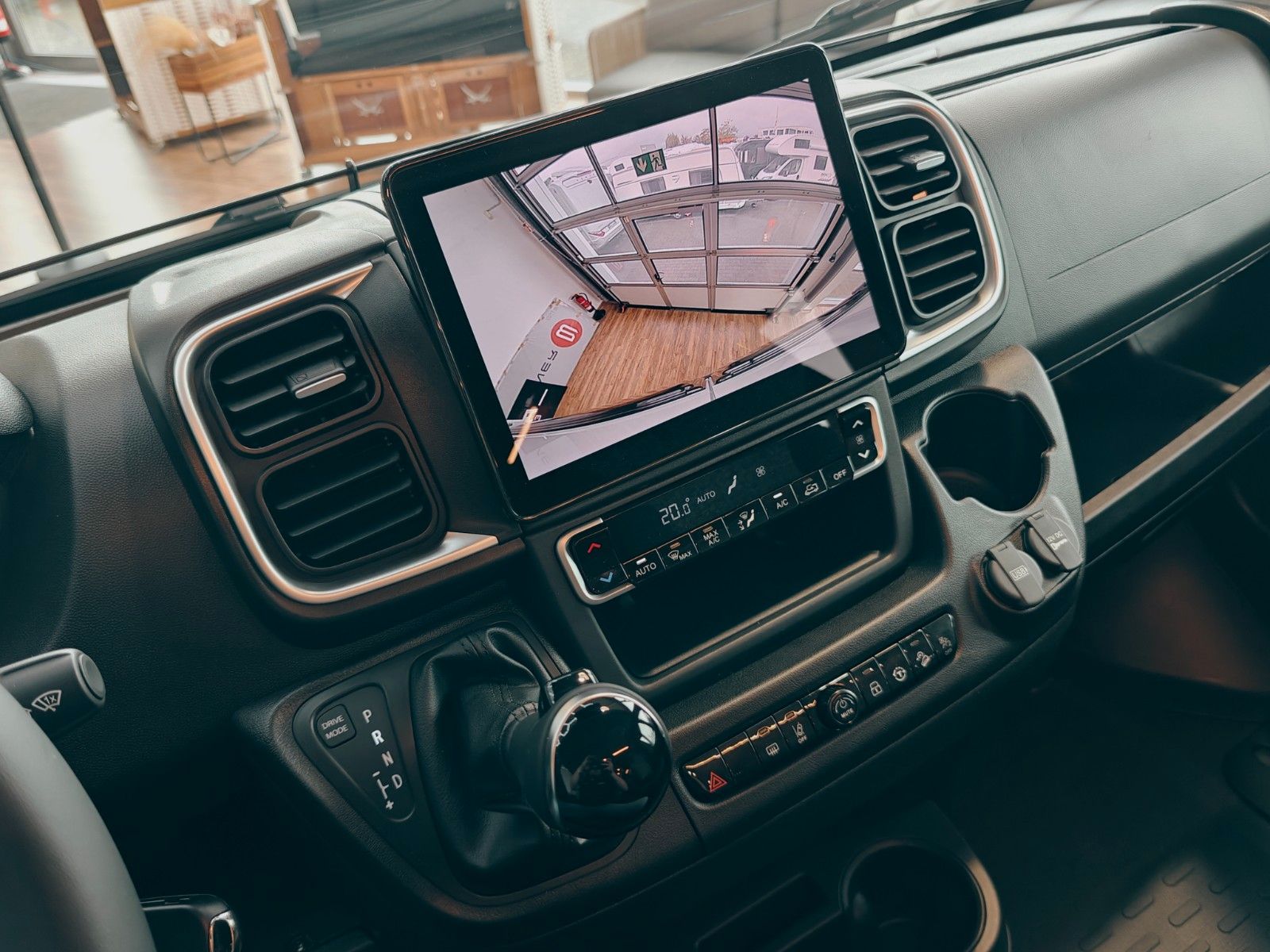 Fahrzeugabbildung HYMER / ERIBA / HYMERCAR HYMER REDWOOD 600 TRAIL 2026