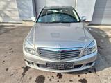 Mercedes-Benz C 230 C Limousine C 230 - Mercedes-Benz C 230 mit Benzin-Antrieb