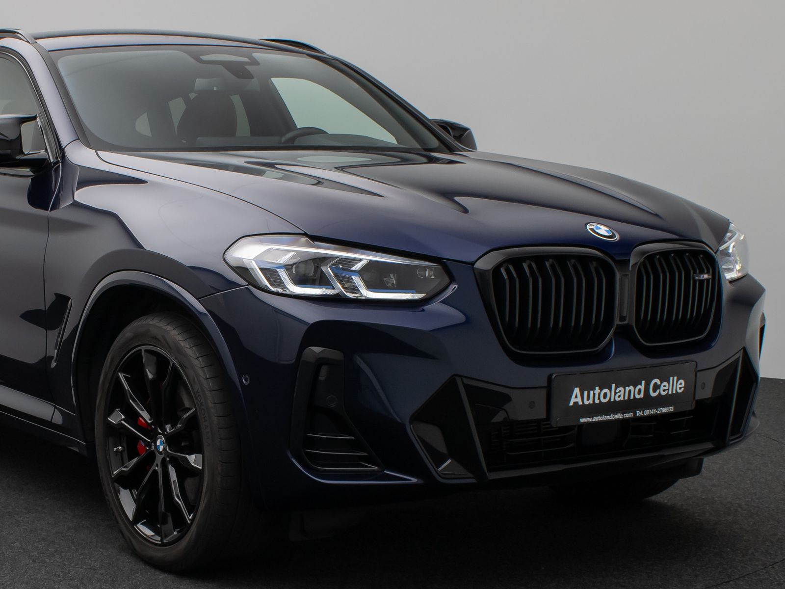 Fahrzeugabbildung BMW X4 M40i Kamera Laser HUD DAB H/K DisplK AHK 20"