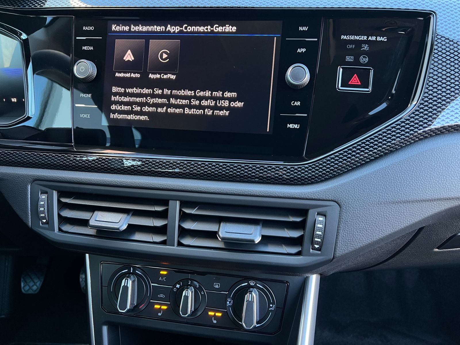 Fahrzeugabbildung Volkswagen Polo Life 1.0 TSI *LED, Klima, Sitzhzg., App-Con