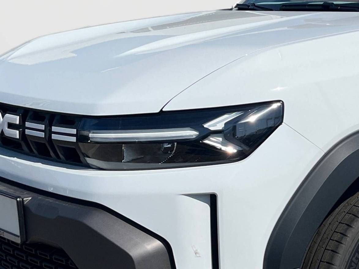 Fahrzeugabbildung Dacia Duster Expression mild hybrid 140