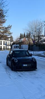 MINI John Cooper Works LCI2