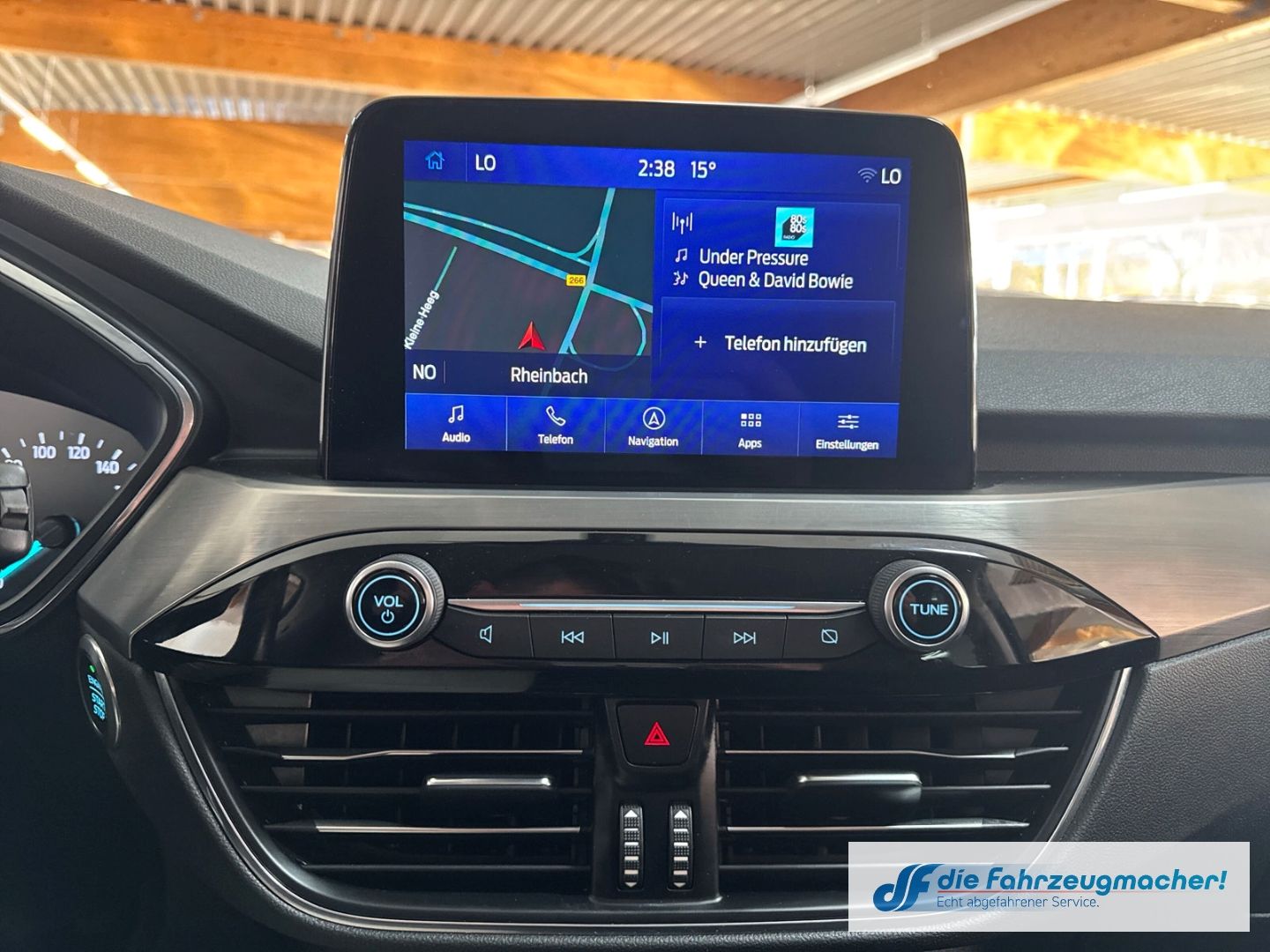 Fahrzeugabbildung Ford Kuga Titanium Navi Apple CarPlay Android Auto Me