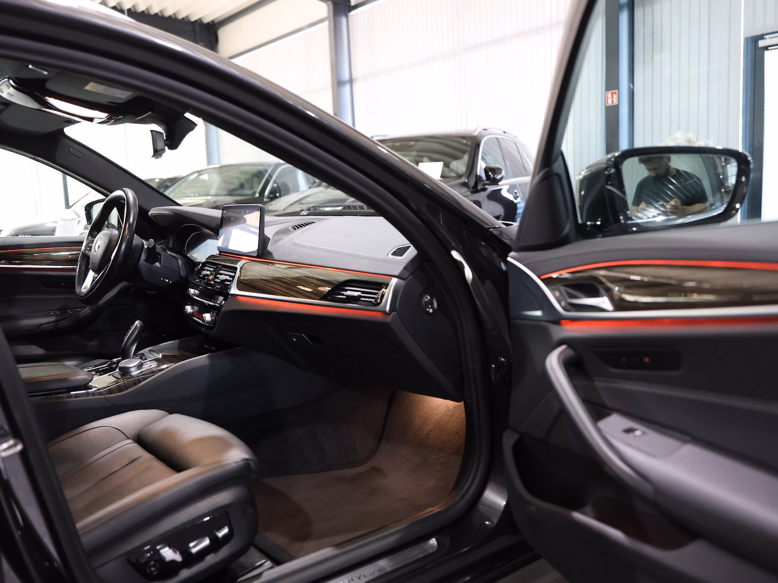 BMW 520d Touring xDrive LUXURY / LASER / PANORAMA
