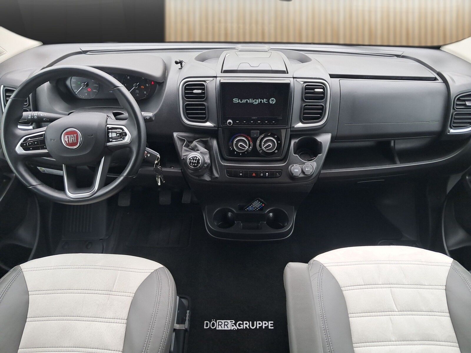 Fahrzeugabbildung Sunlight Adventure T 67S Fiat