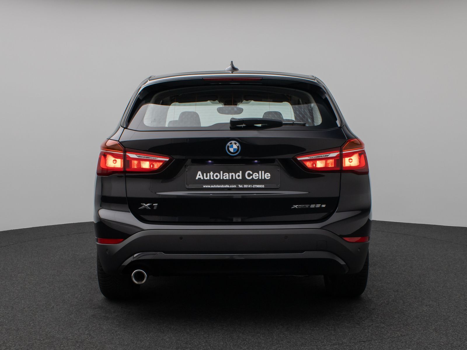 Fahrzeugabbildung BMW X1 xD25e Panorama DAB Navi Parkassistent Sport