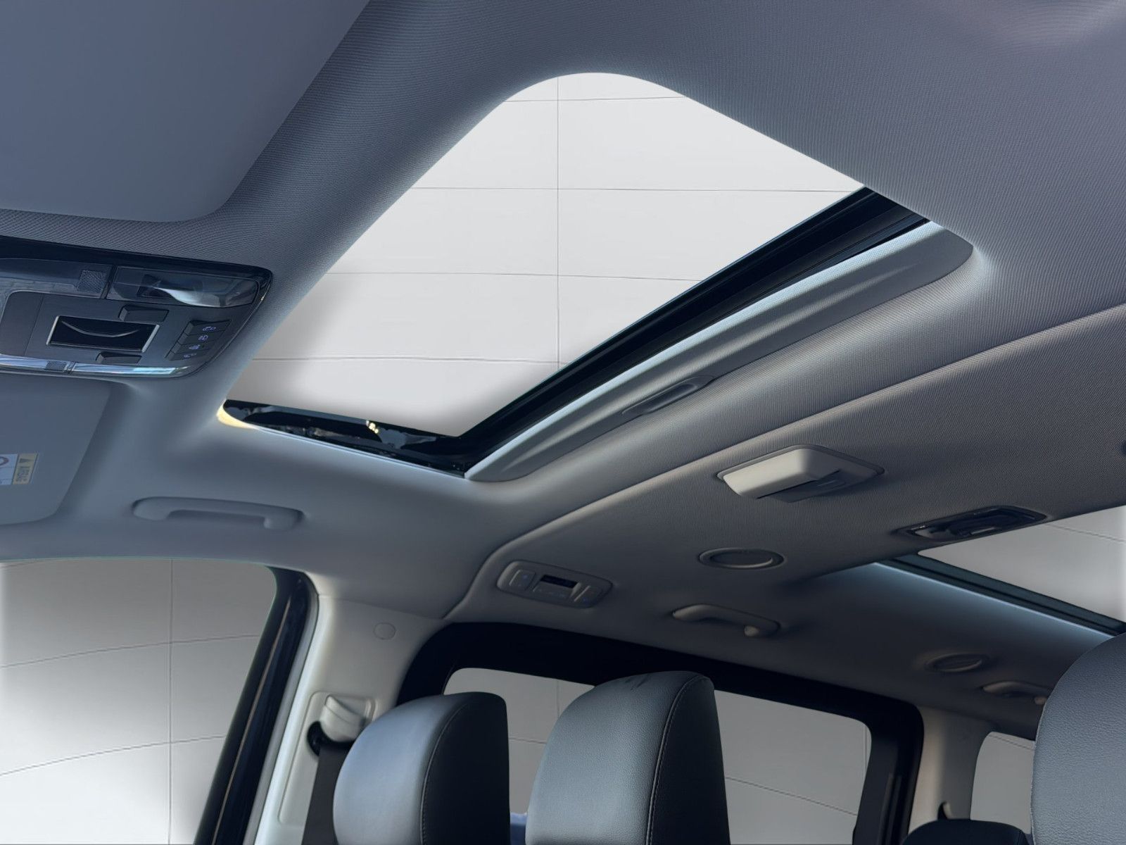 Hyundai STARIA - Bild 26