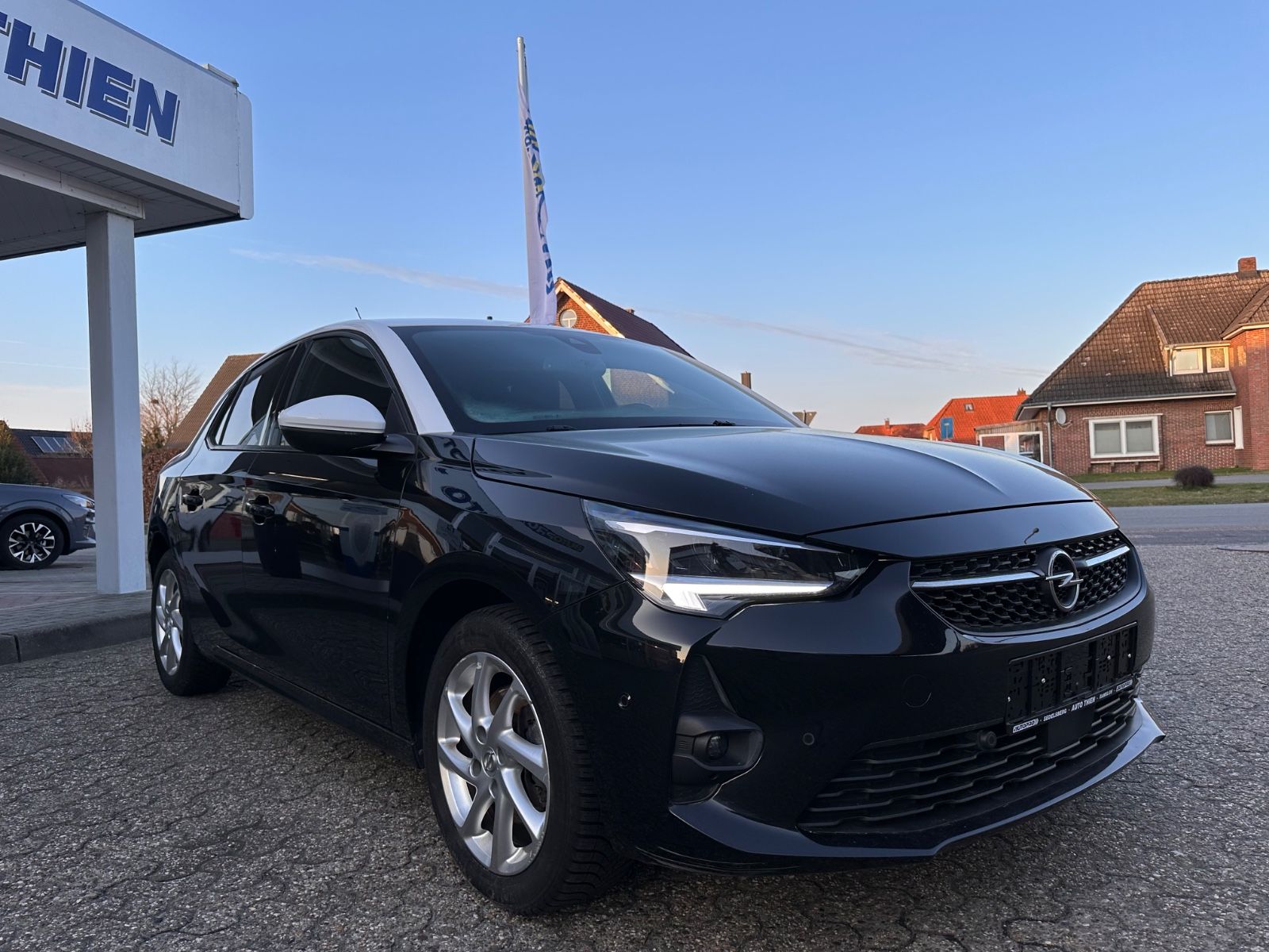 Fahrzeugabbildung Opel Corsa 1.2 Turbo GS Line LED/Kamera/GJR/GRA/SHZG