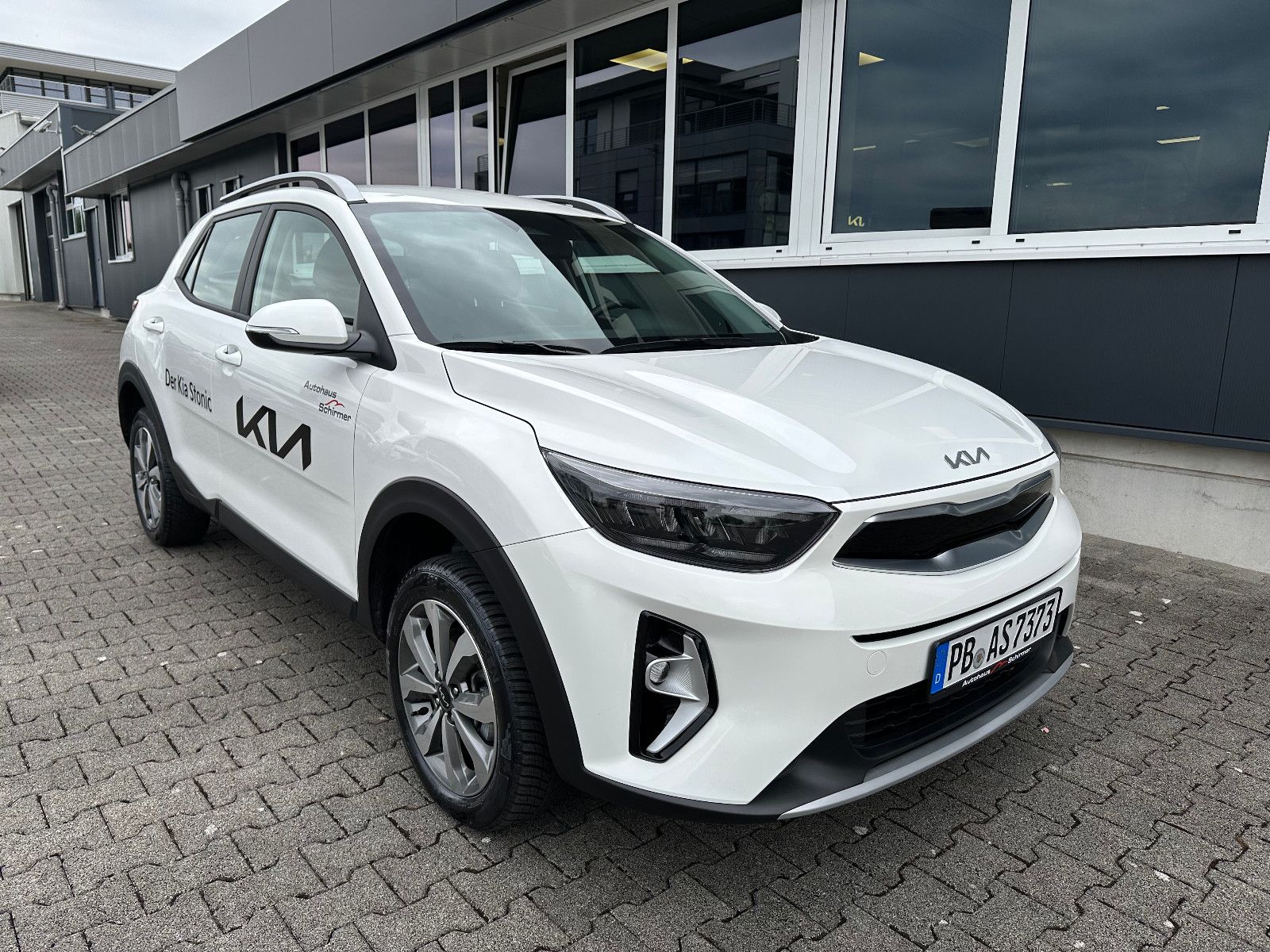 Fahrzeugabbildung Kia Stonic 1.0T 100PS  MT VISION LED
