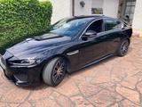 Jaguar XE P250 R-DYNAMIC S R-DYNAMIC S - Jaguar XE: R Dynamic
