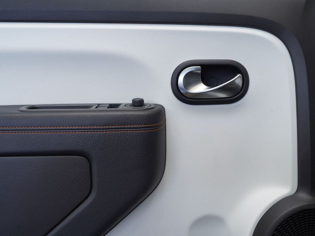 Fahrzeugabbildung Renault Twingo Vibes Electric