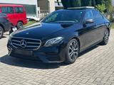 Mercedes-Benz E 220 d AMG Navi*Widescreen*Ambiente*HuD*360 Kam - Mercedes-Benz E 220 mit Diesel-Antrieb: Taxi