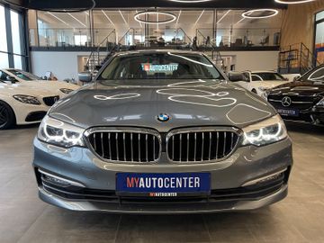 BMW 530 i xDrive *1.HAND*NAVI*TEMPO*SZHZ*AHK*PDC*
