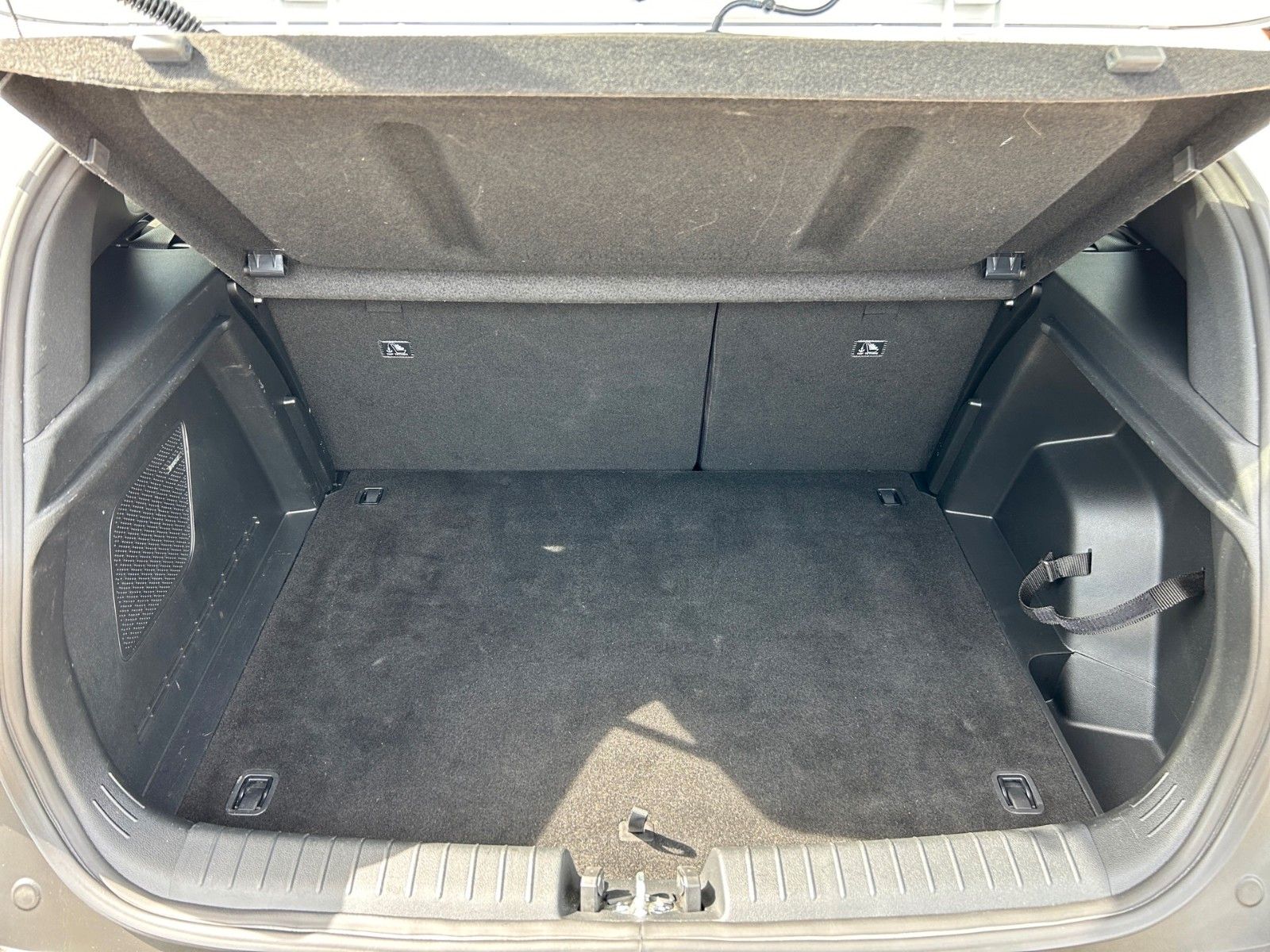 Fahrzeugabbildung Hyundai BAYON 1.0T DCT CONNECT&GO !!!SOFORT!!! BOSE+NAV