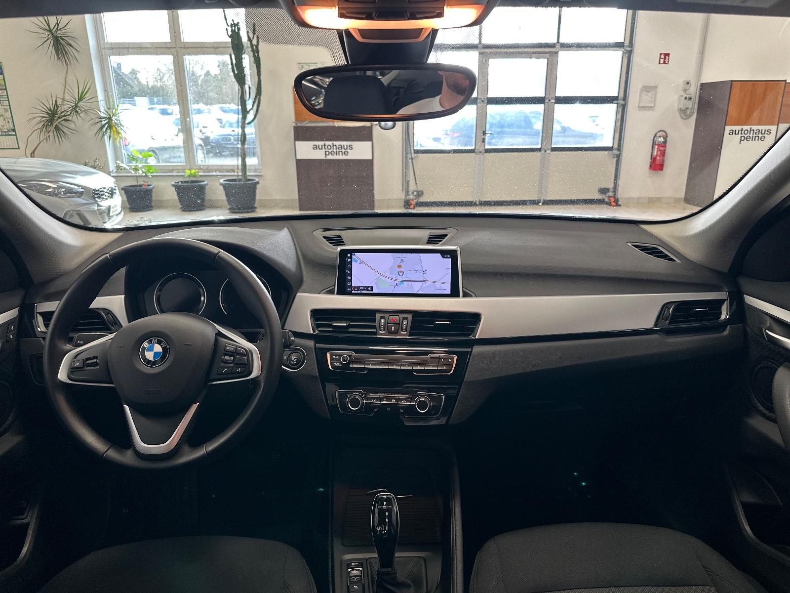 BMW X1sDrive18d/Aut/Navi/ParkAss/ActGuard/Unfallfrei