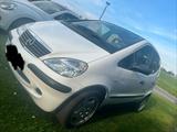 Mercedes-Benz A Klasse A140 Klima Automatik 70000km - gebrauchte Mercedes-Benz A 140 aus dem Jahr 2001