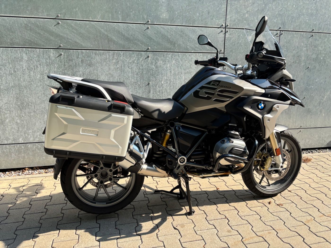 Fahrzeugabbildung BMW R 1200 GS Exclusive 3 Pakete TFT Seitenkoffer