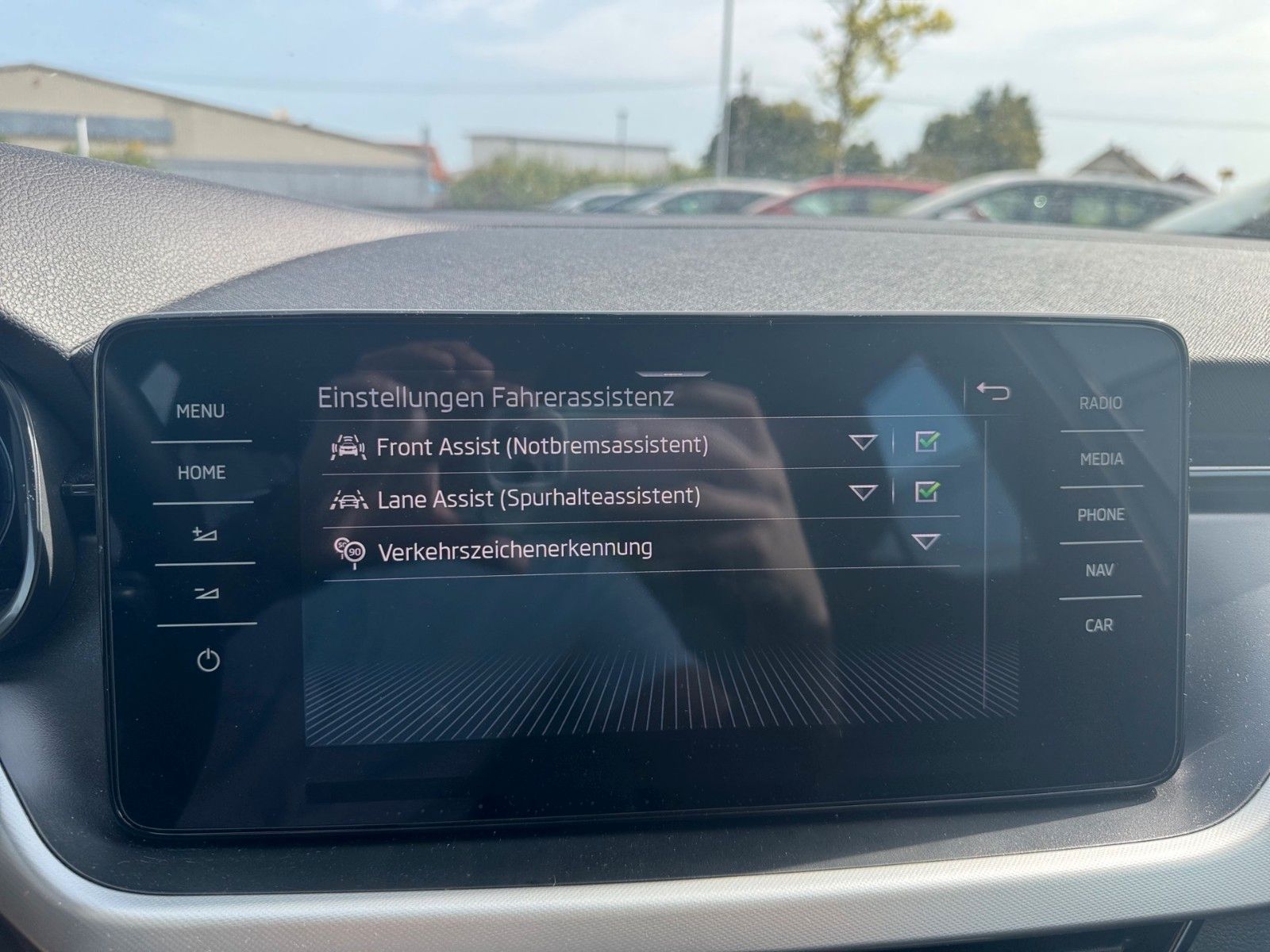 Fahrzeugabbildung SKODA Kamiq Ambition 1.0 TSI