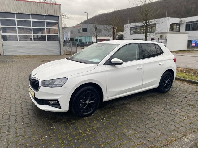 Skoda Fabia 1.0 TSI Style DSG beh. Lenkrad LED