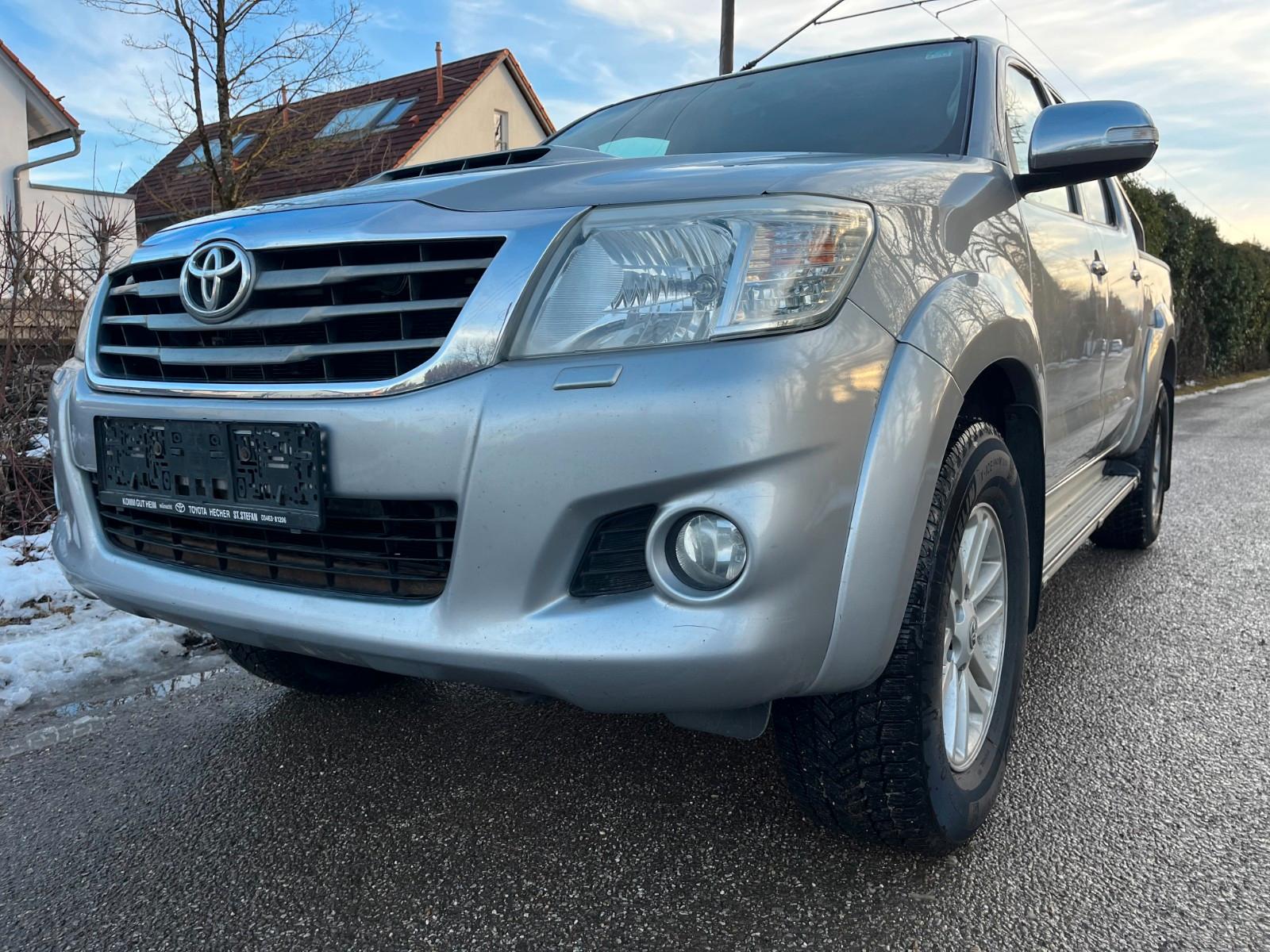 Toyota Hilux Double Cab Executive 4x4