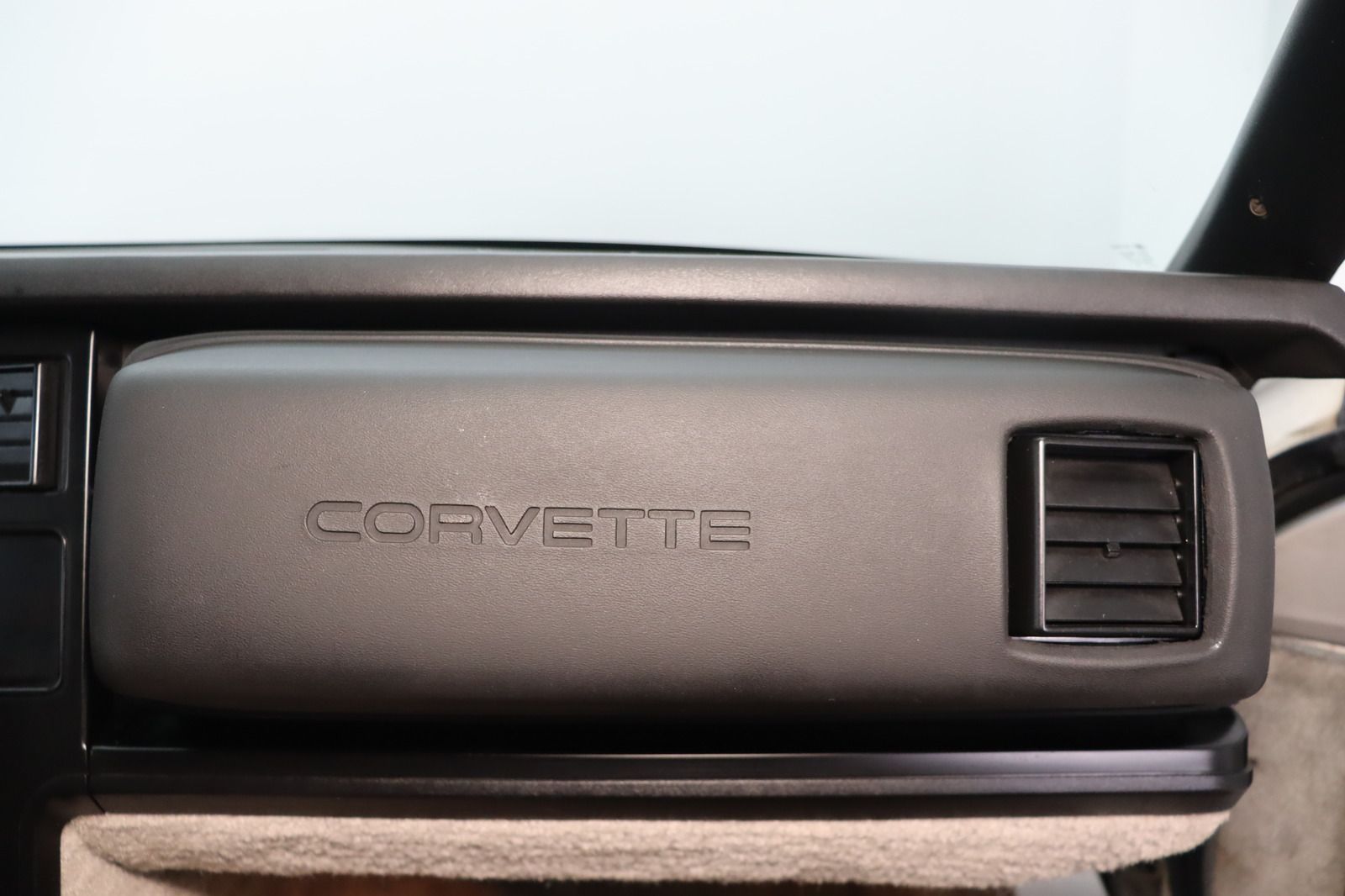 Fahrzeugabbildung Corvette C4 * Leder * el. Fensterheber